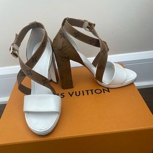 Matchmake pump Louis Vuitton size 40